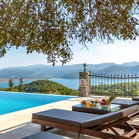 Sleeps 6 Pool Air Con Wifi Βίλα